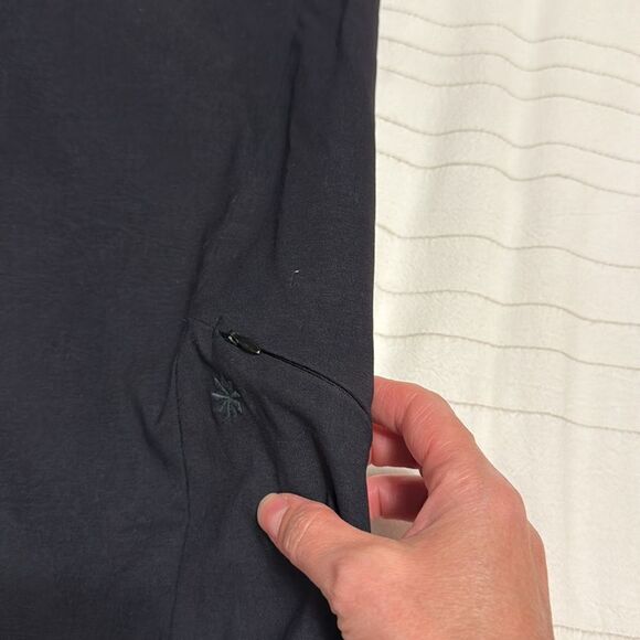 Athleta Black Capri - Picture 3 of 6